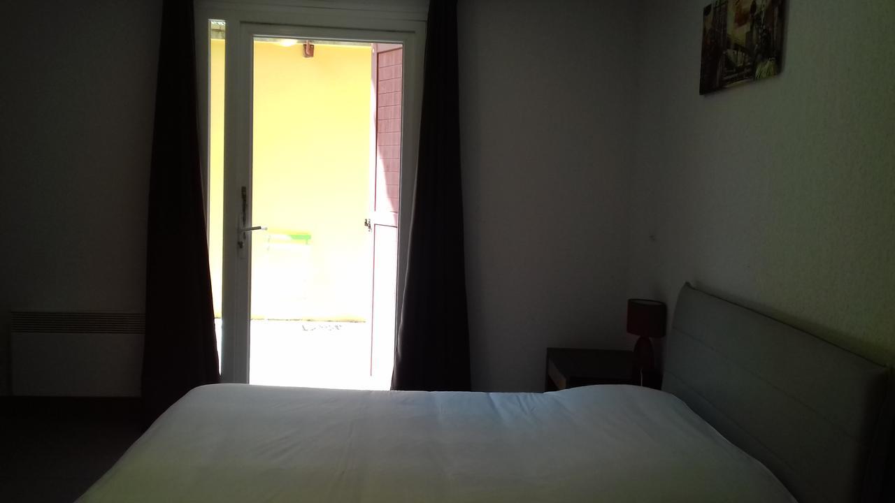 Resid'Artel Cadarache - Iter Hotel Saint-Paul-lès-Durance Eksteriør billede