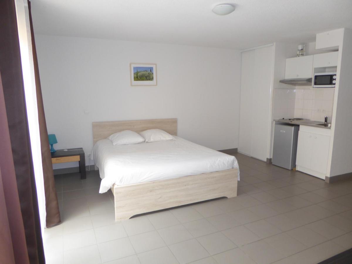 Resid'Artel Cadarache - Iter Hotel Saint-Paul-lès-Durance Eksteriør billede