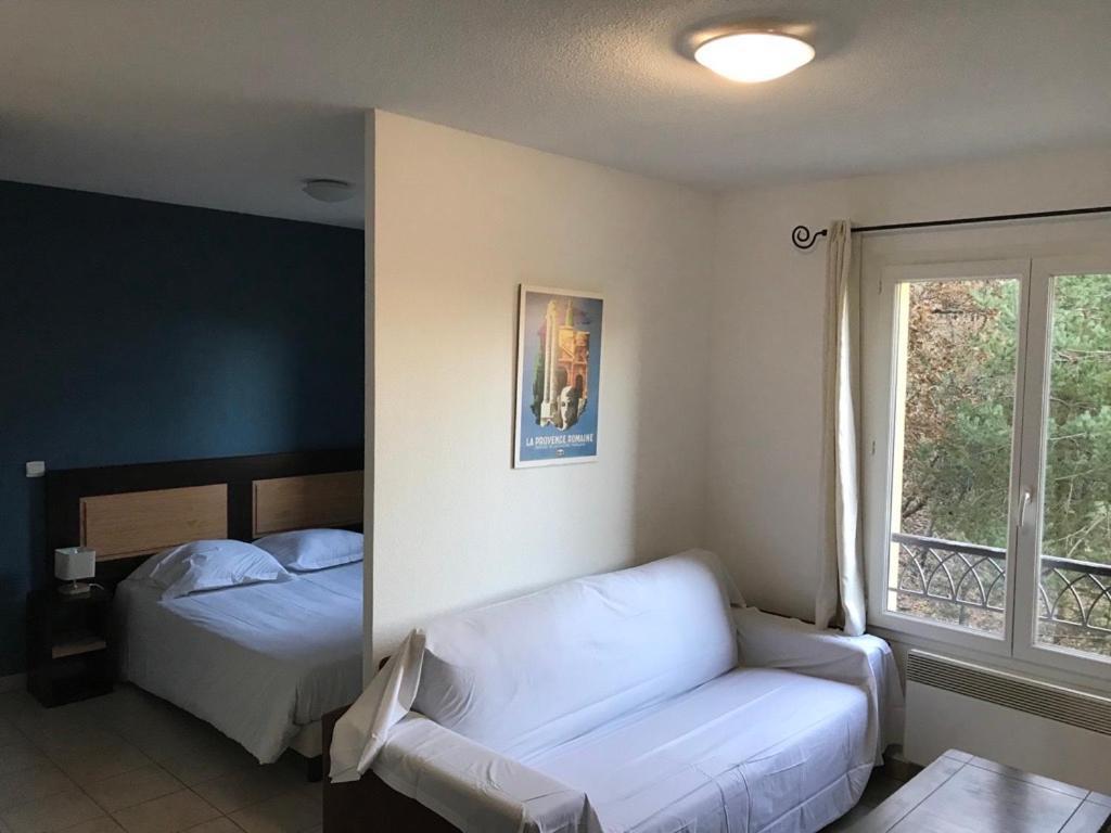 Resid'Artel Cadarache - Iter Hotel Saint-Paul-lès-Durance Eksteriør billede