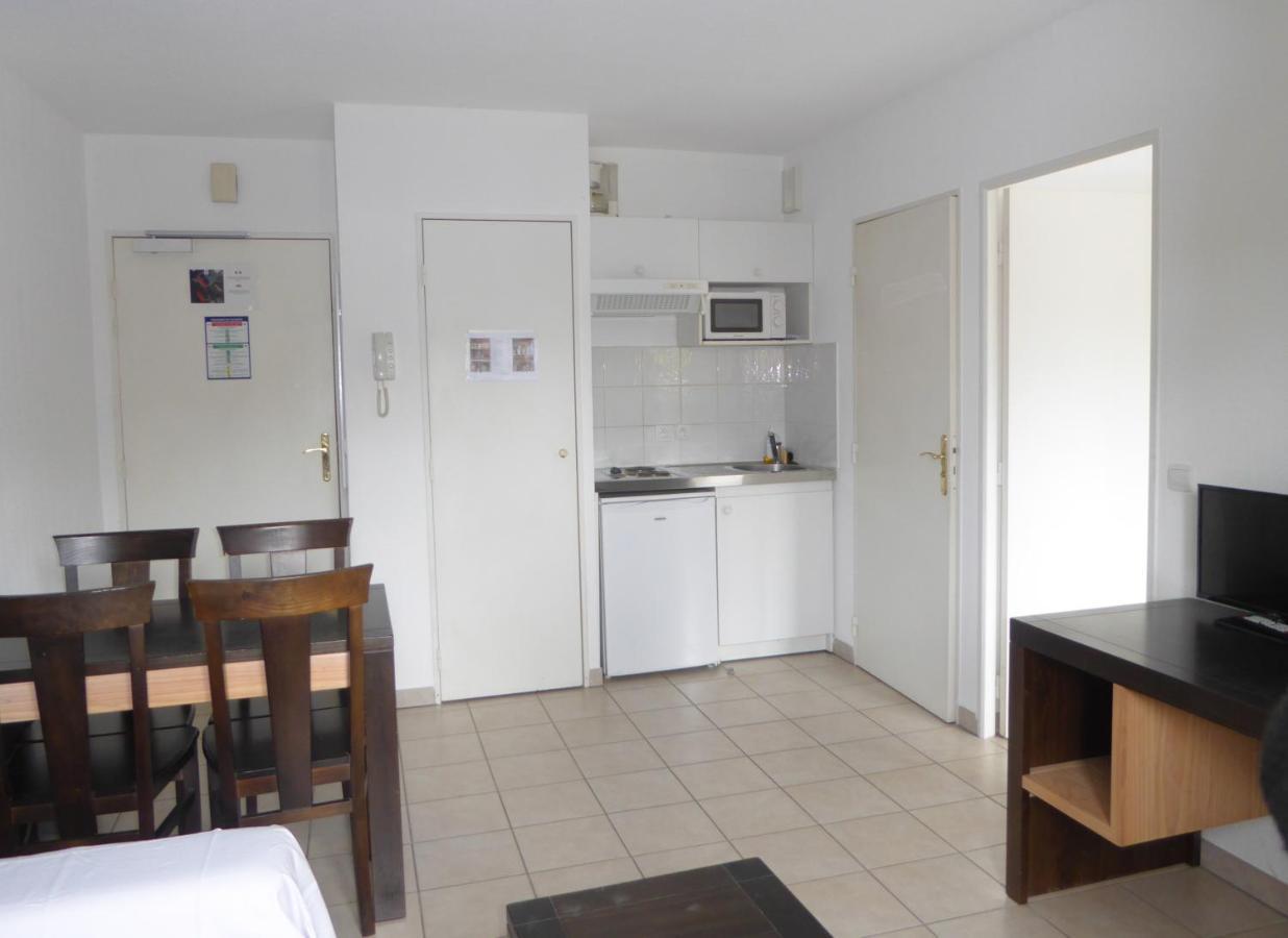Resid'Artel Cadarache - Iter Hotel Saint-Paul-lès-Durance Eksteriør billede